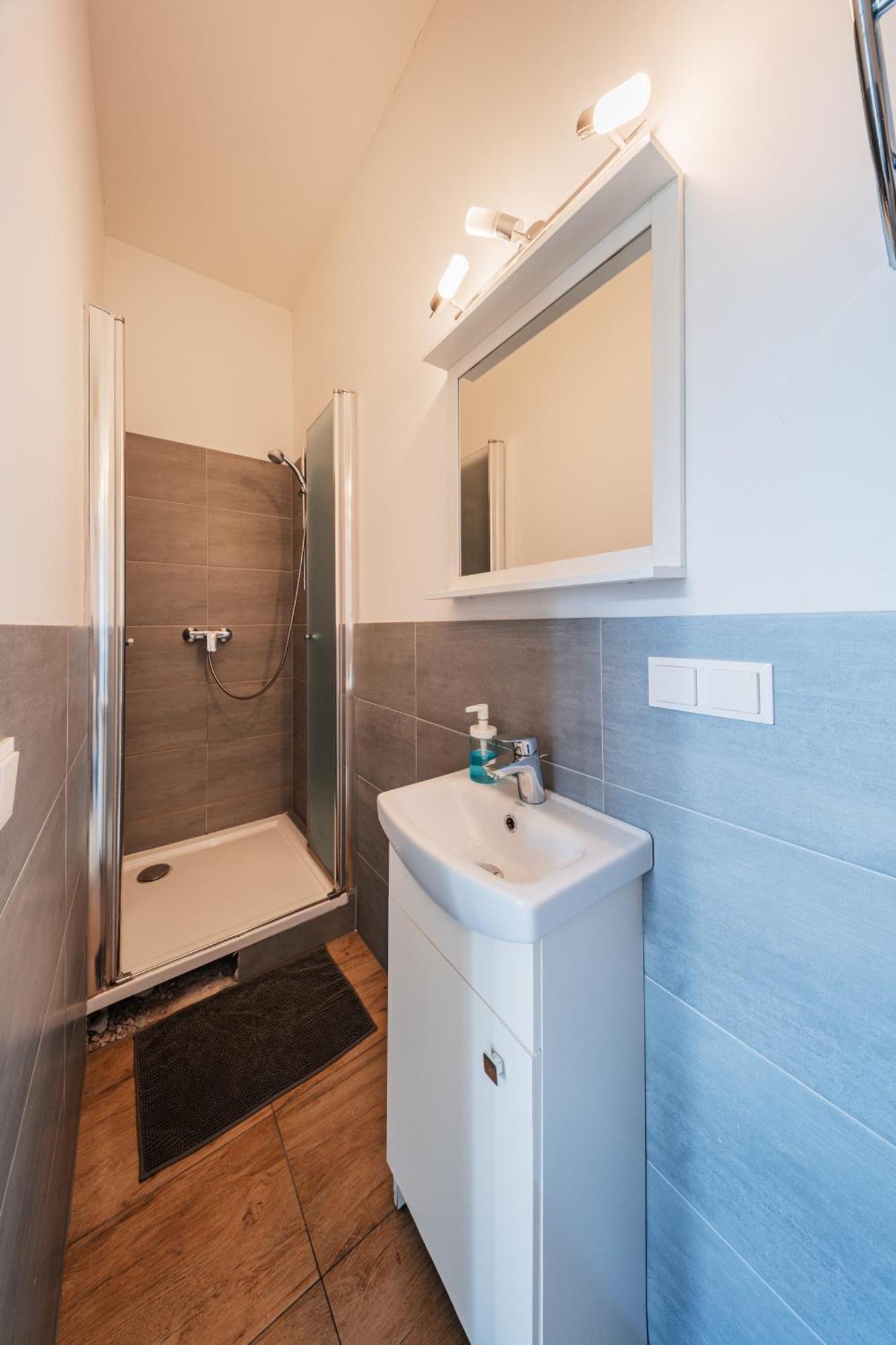 City Center Lofts Wina Bagian luar foto